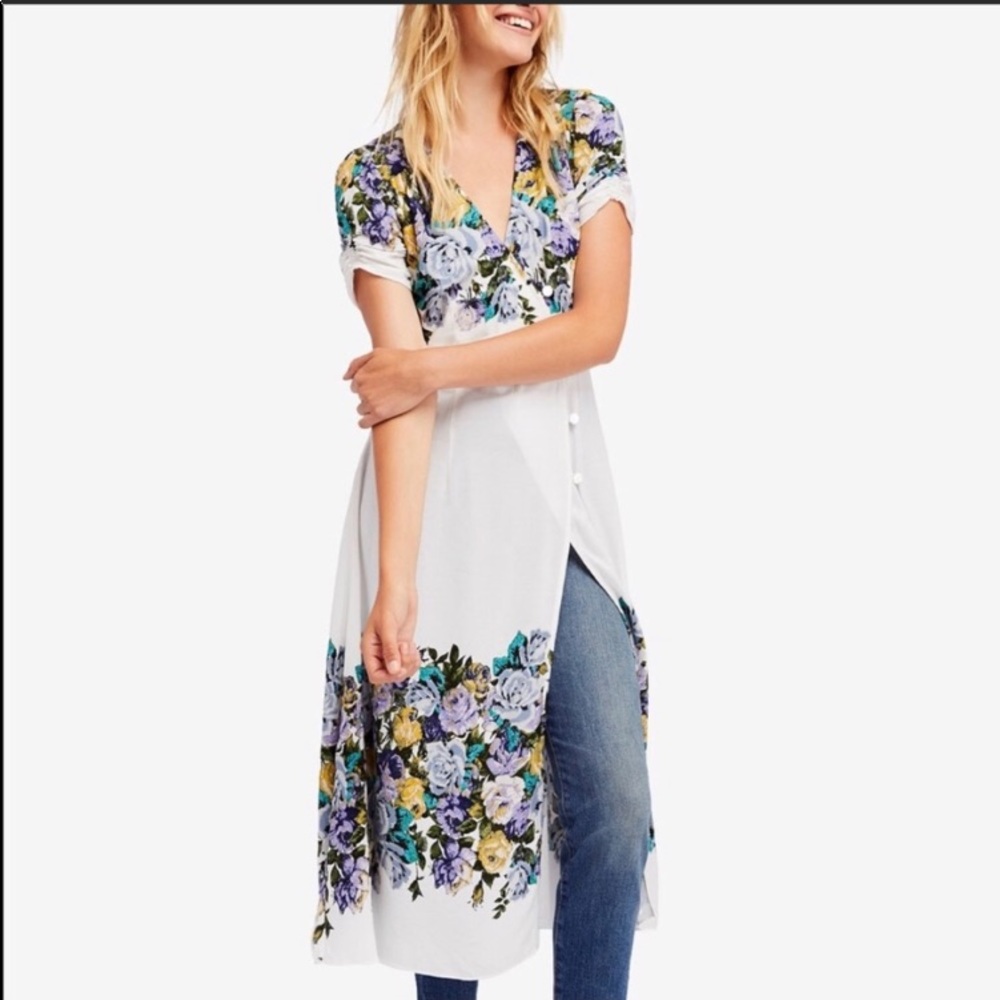 Free People Surplice Floral Midi Dress size Medium - Picture 3 of 7